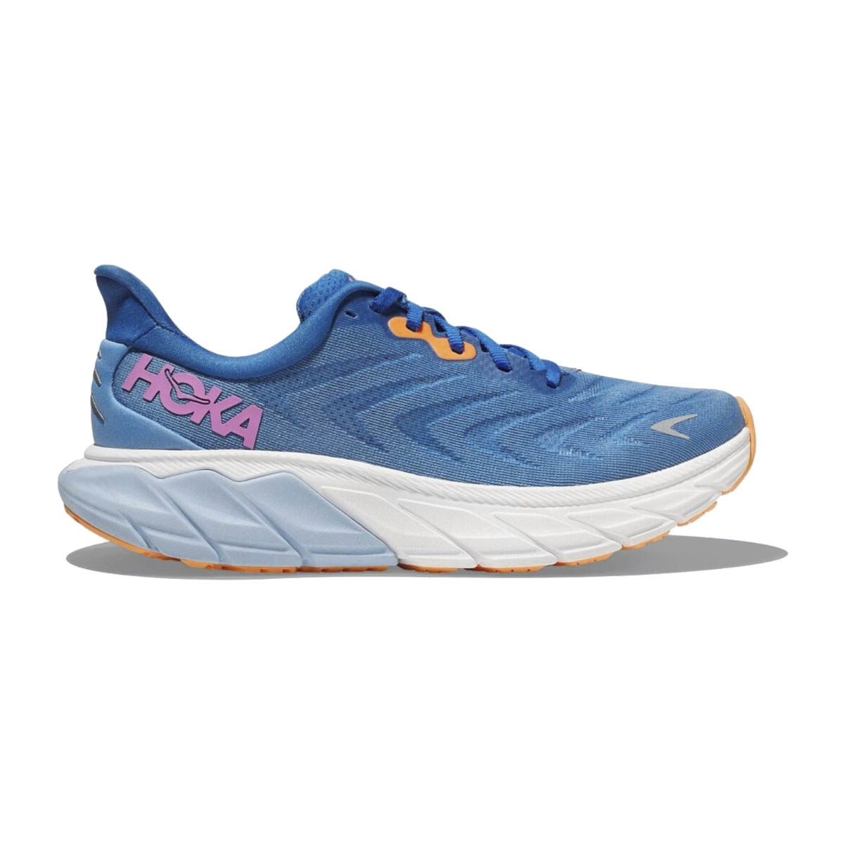 Hoka Arahi 6 (bred model) dame