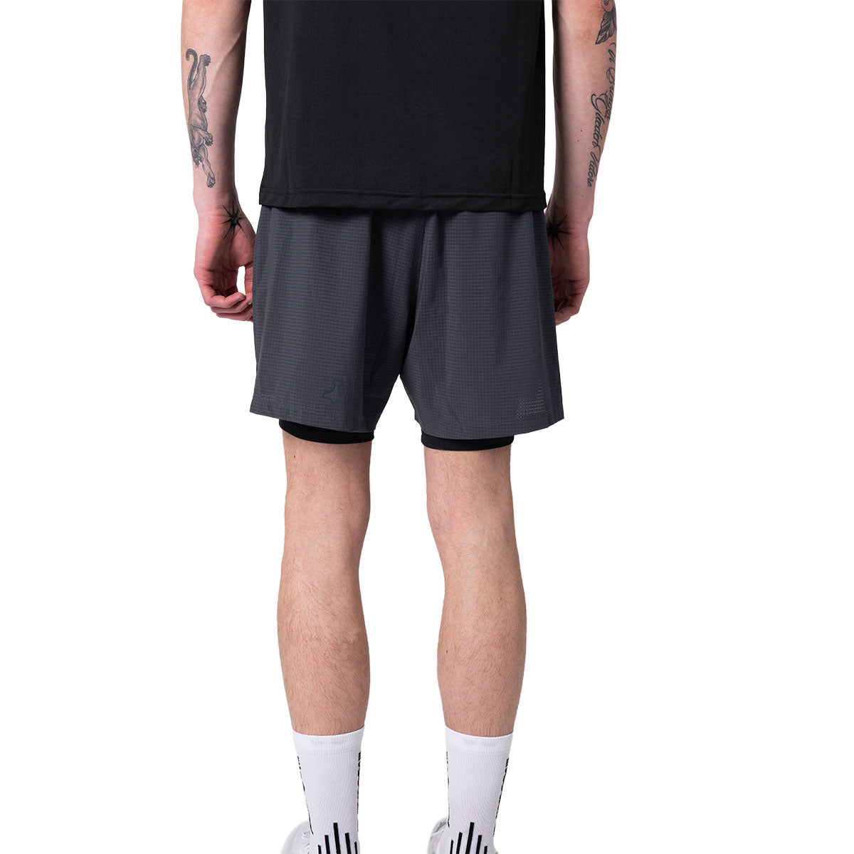 Herre 2IN1 shorts i grå med elastisk talje og indvendige shorts