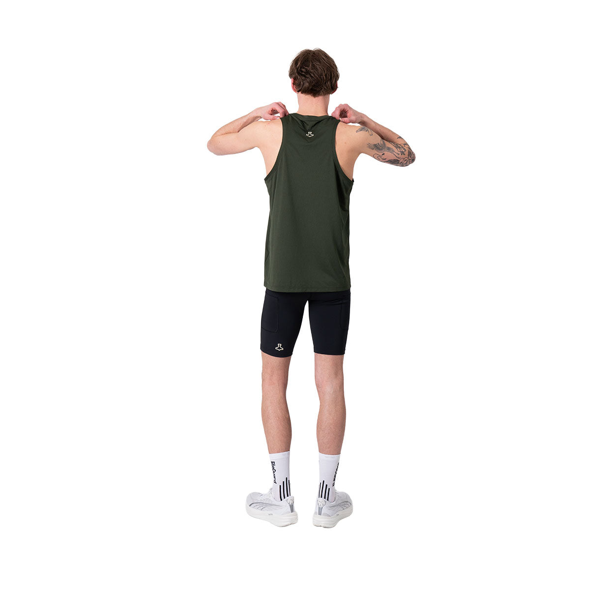 Herre singlet i grøn med rygvisning og logo