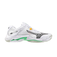 Mizuno Wave Lightning Z8
