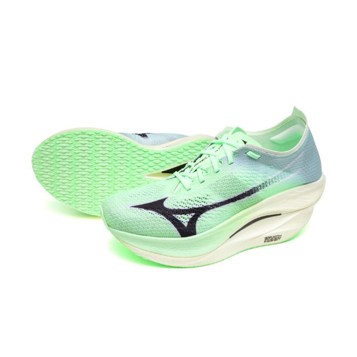 Mizuno Wave Rebellion Pro 3
