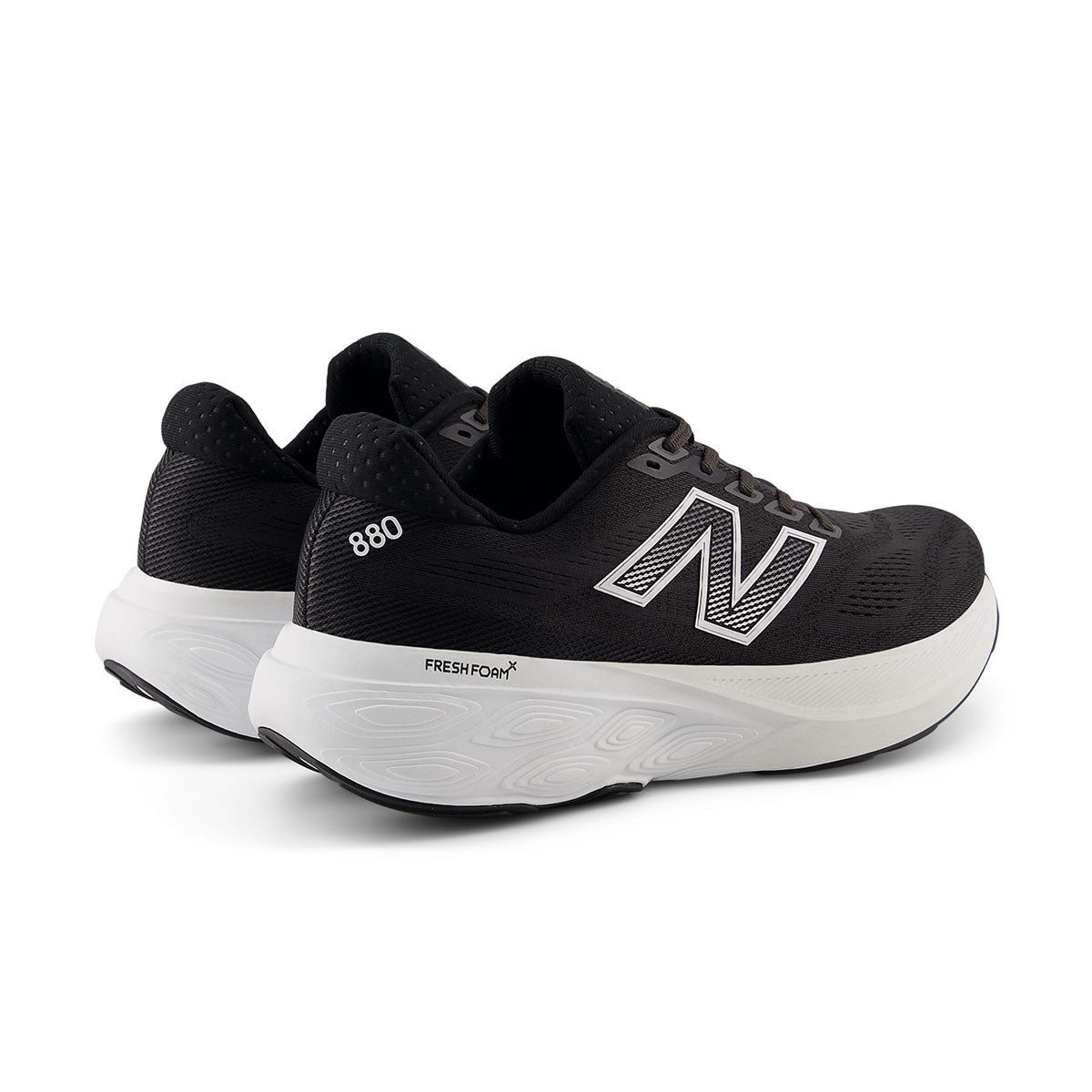 New Balance 880 V15 2E Herre (bred model)