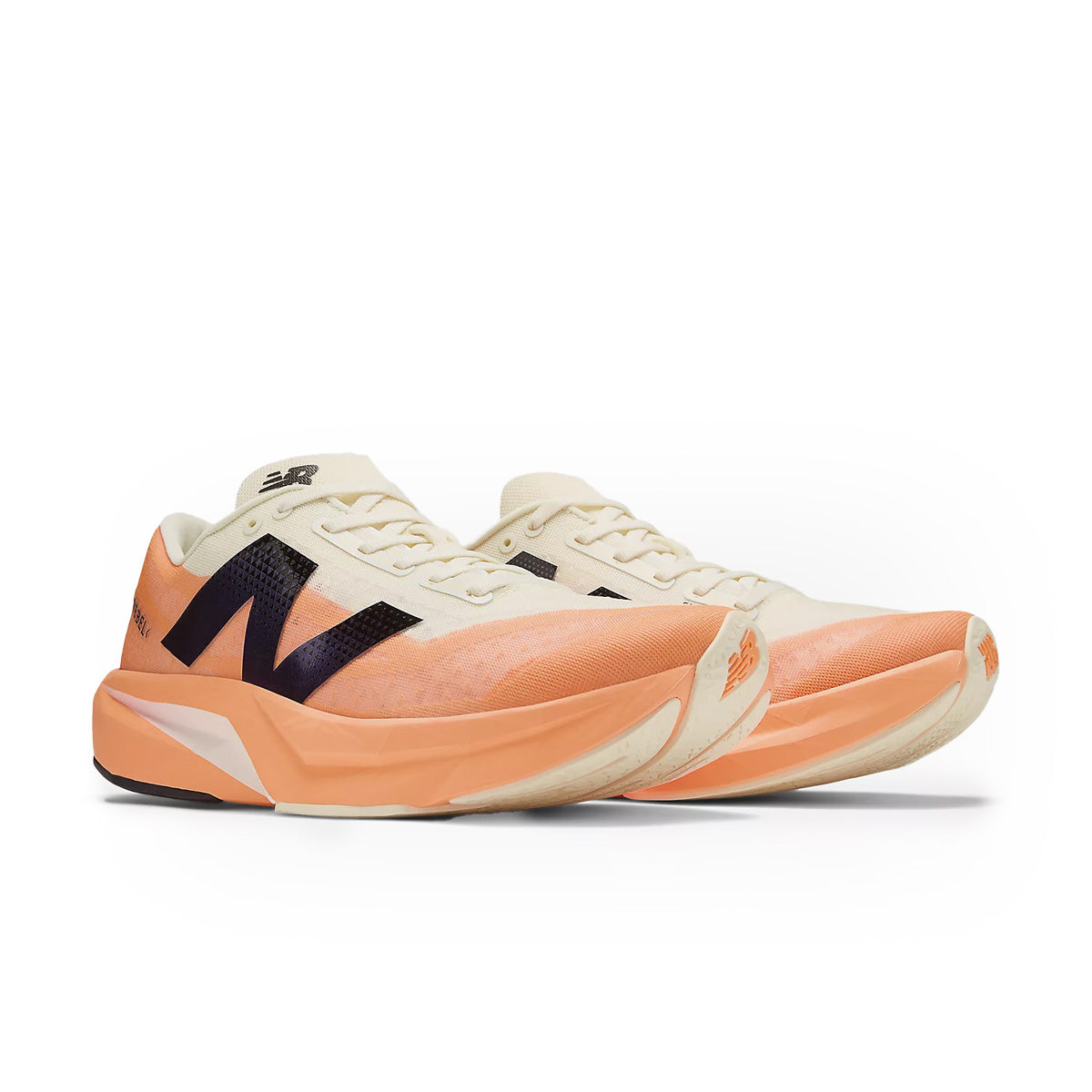 New Balance FuelCell Rebel v4 Dame