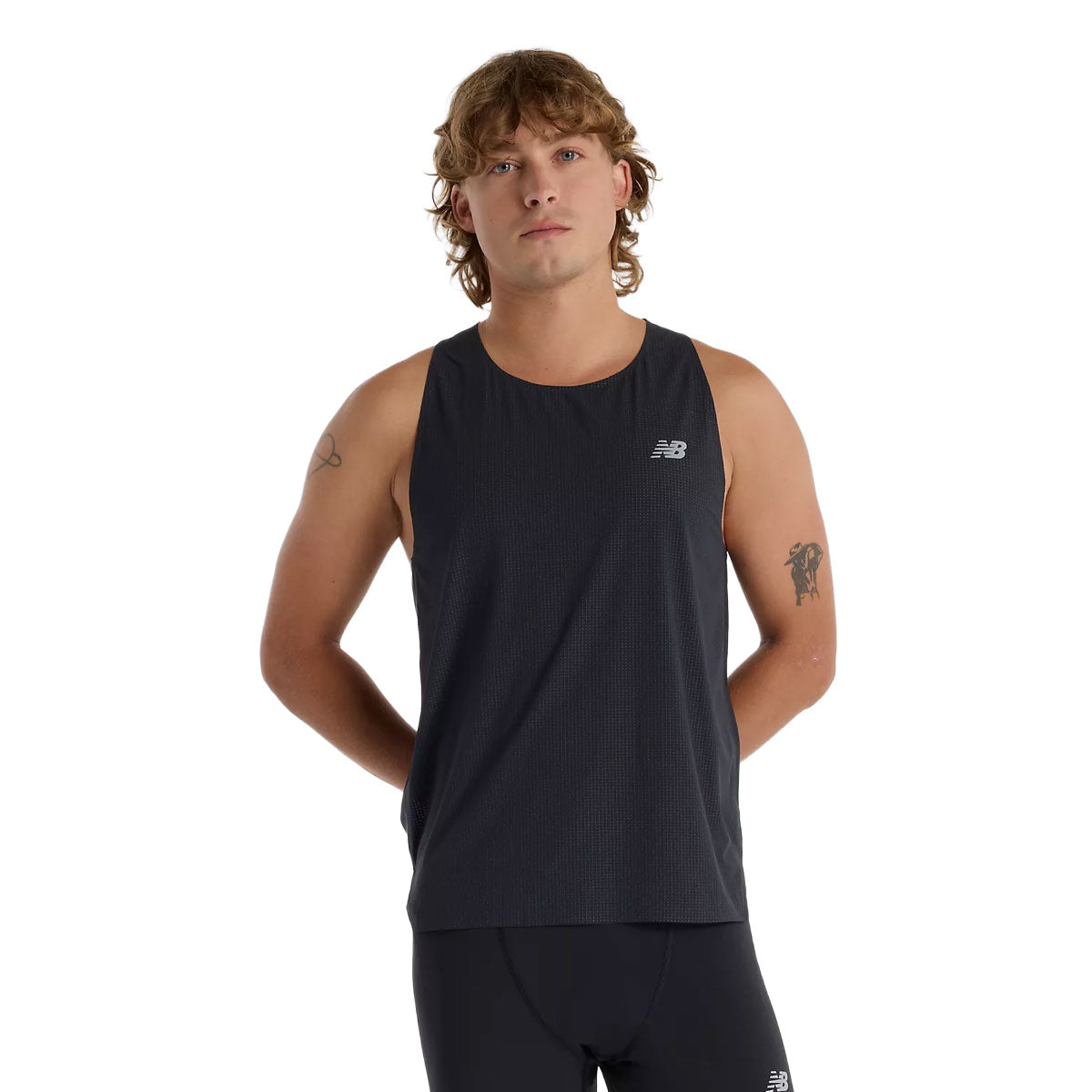 Sort New Balance Ultralight singlet til mænd med rund hals