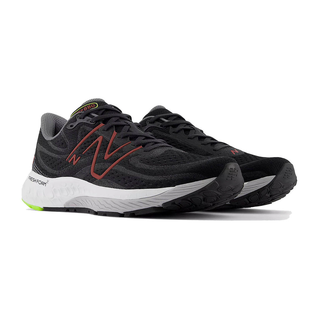 New Balance 880 V13 2E Herre (bred model)