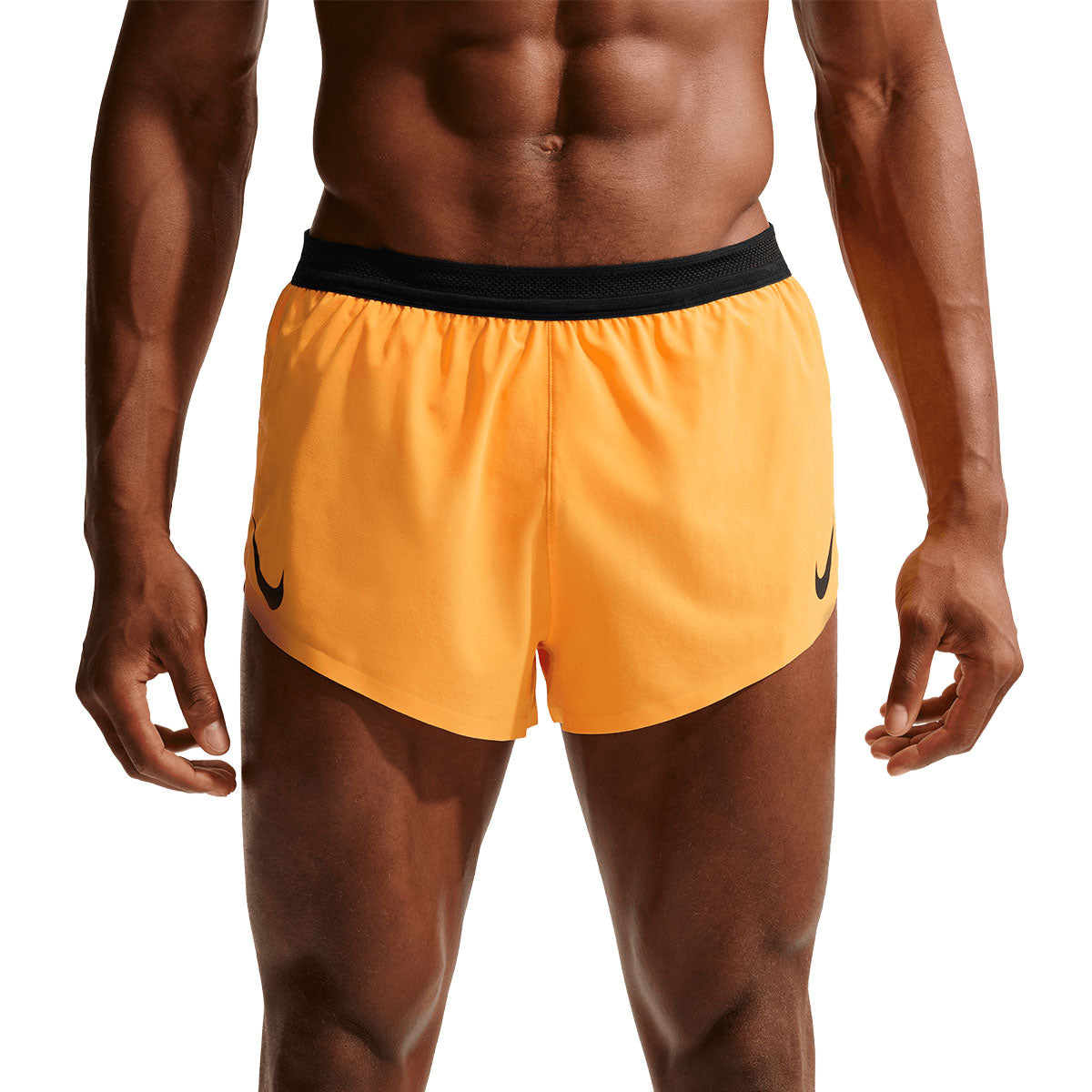 Nike AeroSwift 2" shorts til herrer i orange farve