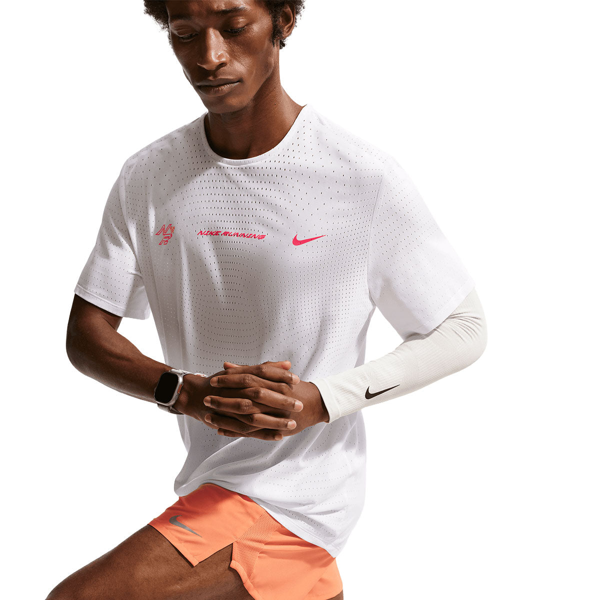 Hvid Nike Dri-Fit ADV Aeroswift T-shirt til mænd med kortærmer