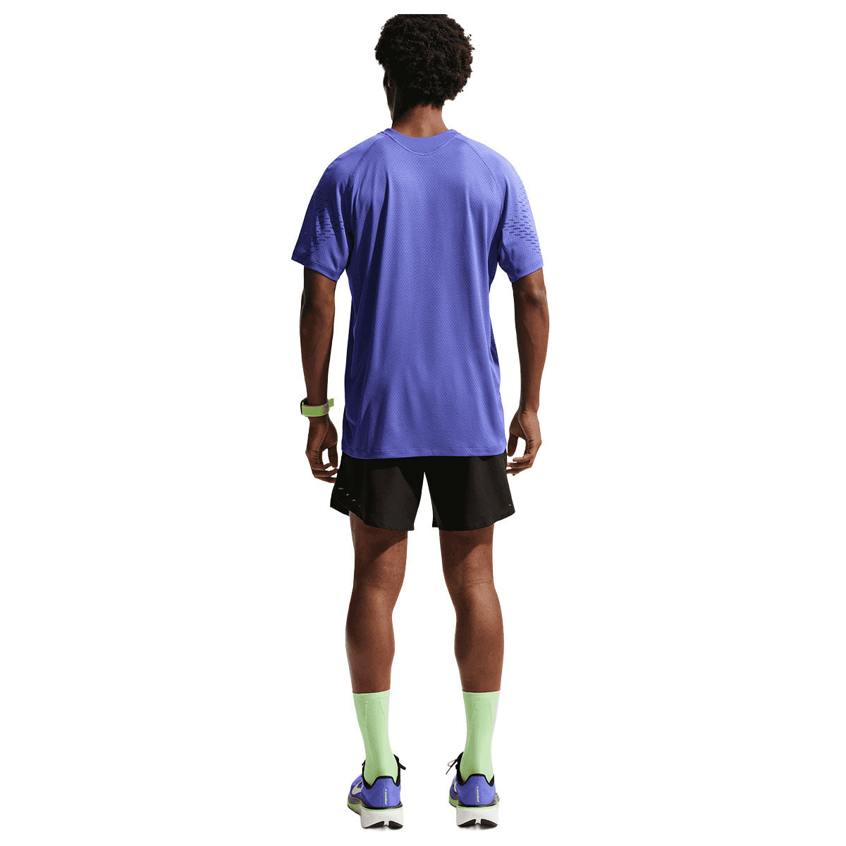 Herre T-shirt i lilla med Dri-Fit teknologi, bagansigt