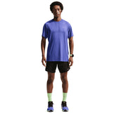 Nike Dri-Fit ADV Stride Novelty T-shirt til mænd i blå farve