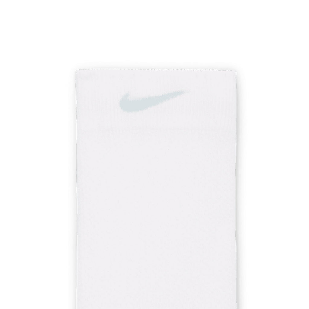Hvide Nike letvægts løbestrømper med logo