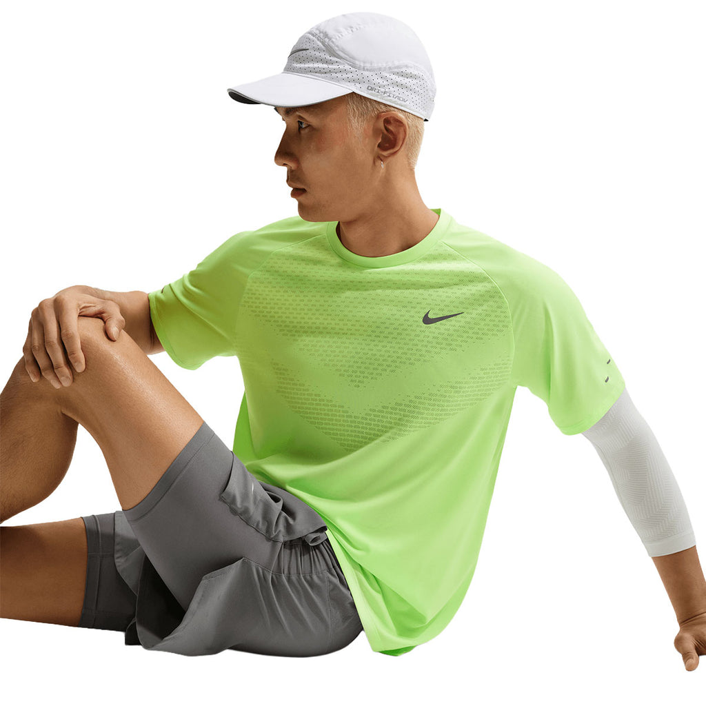Nike Stride DRI-FIT SS Top