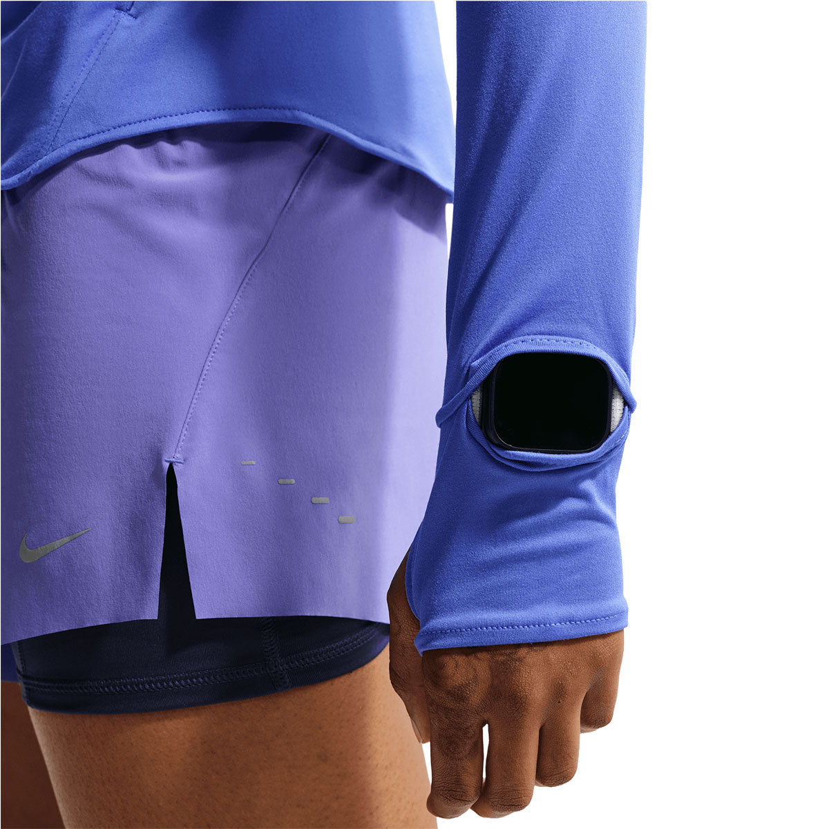 Nike langærmet trøje med UV-beskyttelse, lilla og blå detaljer