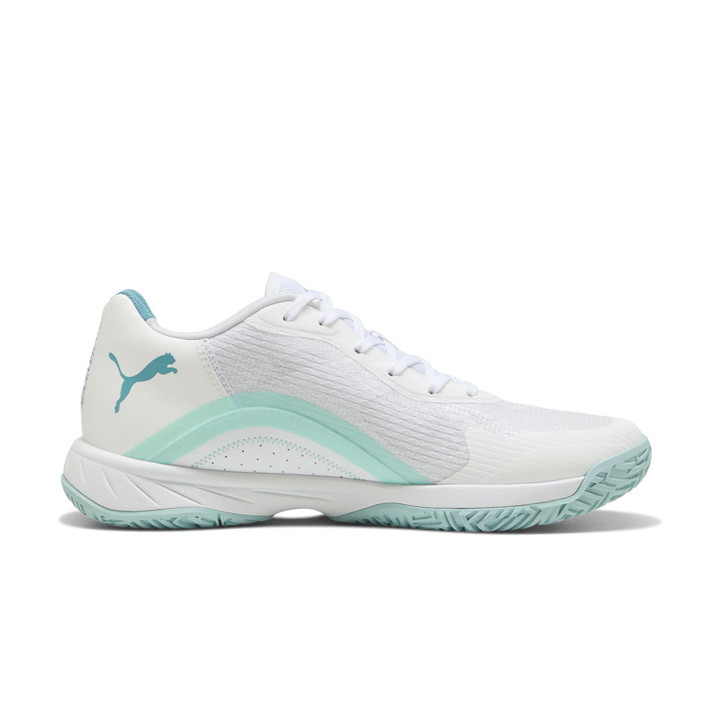 Puma Accelerate Turbo 4 dame indendørssko i hvid med mintgrønne detaljer