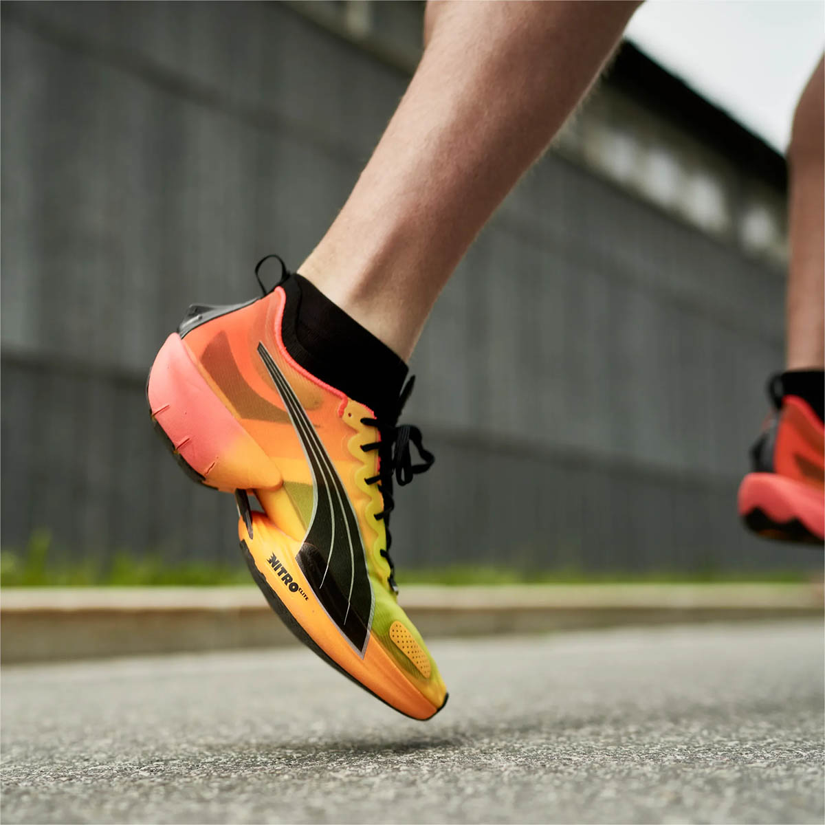 Puma Fast-R Nitro Elite Fireglow Herre