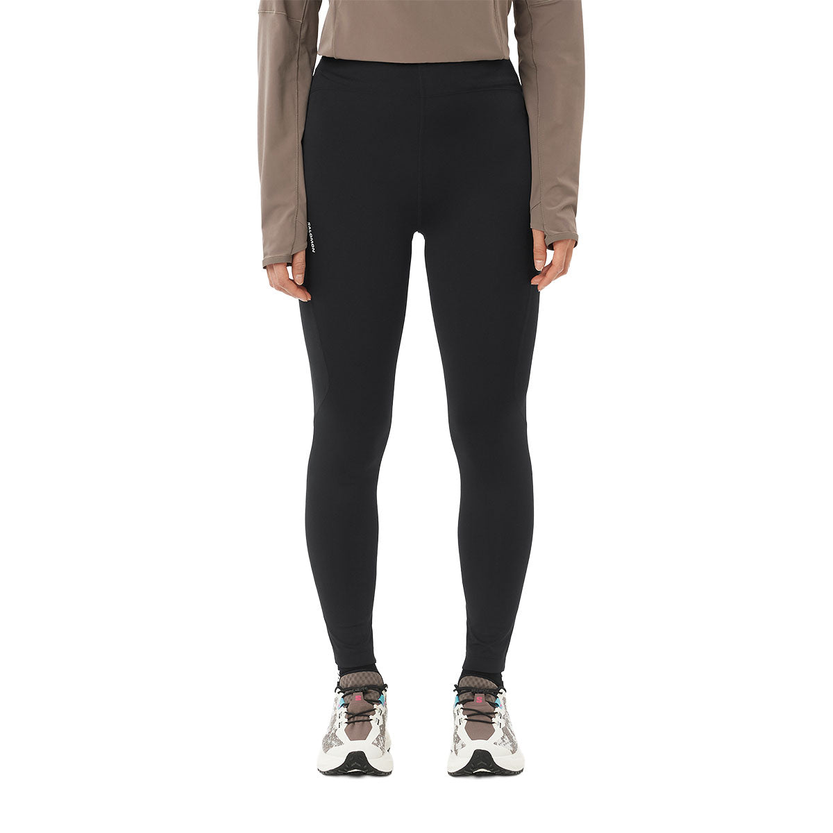 Salomon SHKout Core lange tights til damer i sort