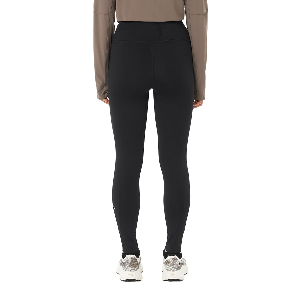 Sort lange tights til damer fra Salomon med høj talje