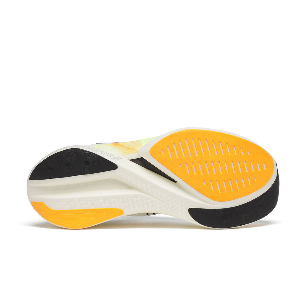 Saucony Endorphin Elite 2