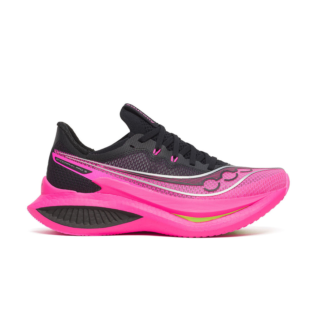 Saucony Endorphin Pro 5 dame løbesko i sort og pink