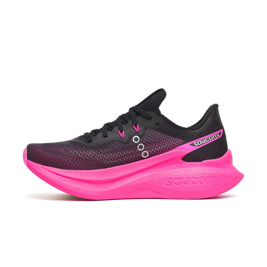 Saucony Endorphin Pro 5 løbesko i sort og pink