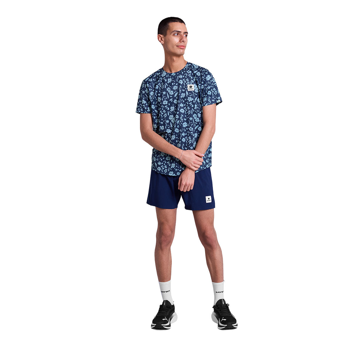 Saysky Flower Combat T-shirt med blomsterprint i blå nuancer