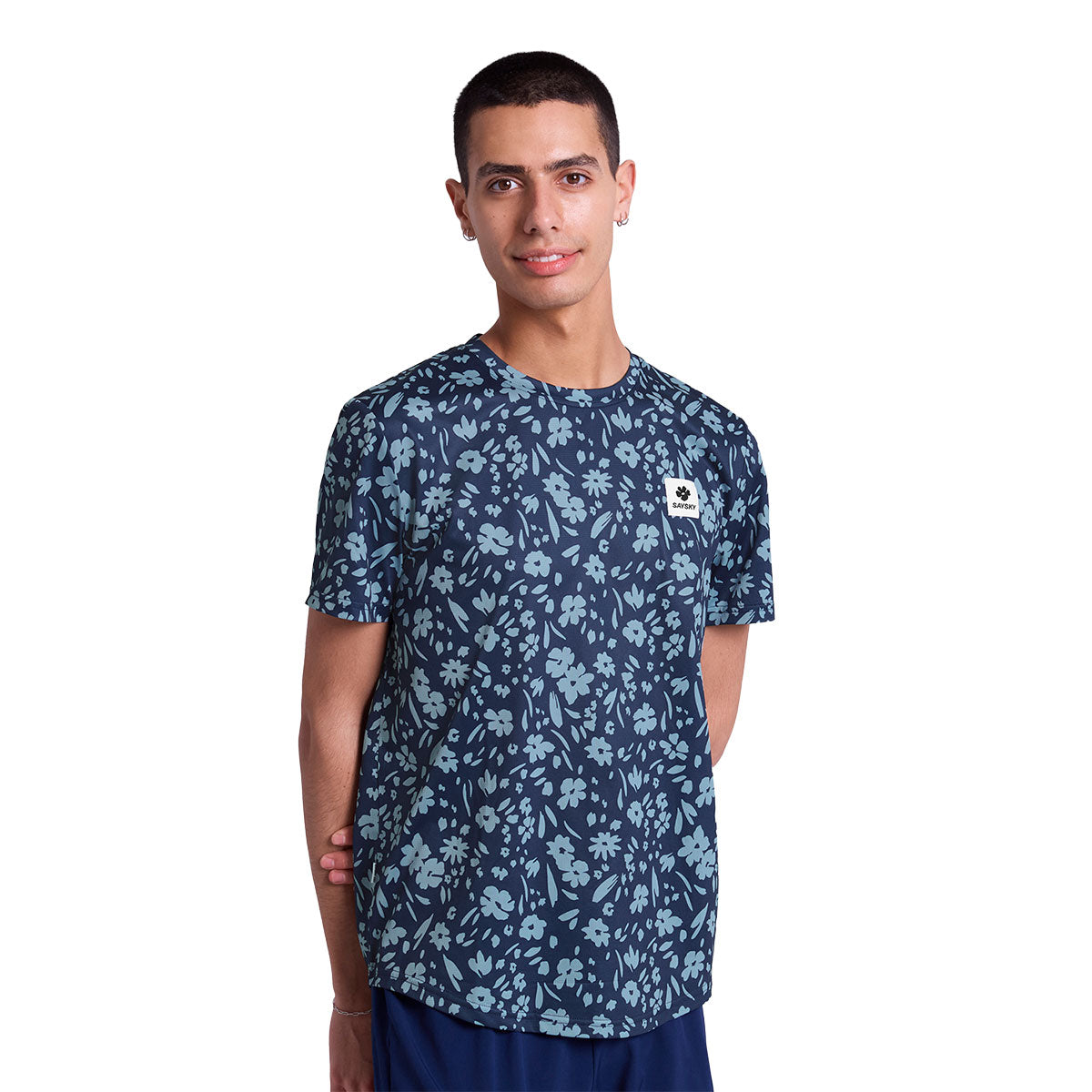 Saysky Flower Combat T-shirt med blomsterdesign i blå nuancer