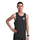 Saysky Universe Combat Singlet i sort med logo på brystet