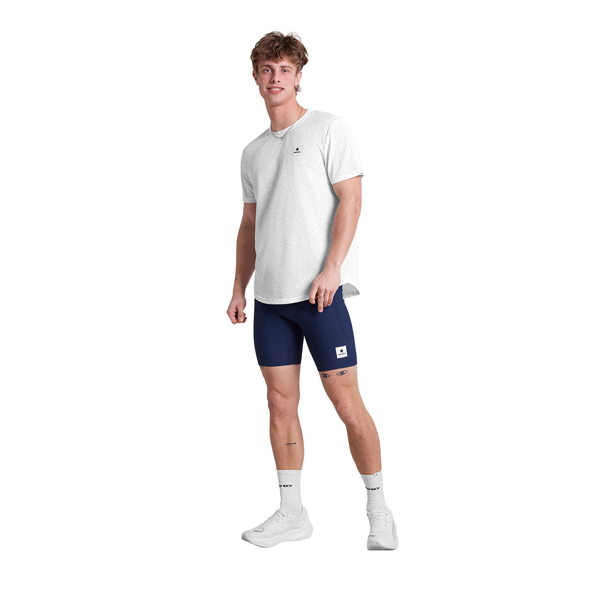 Saysky Universe Combat T-shirt i hvid med rund halsudskæring