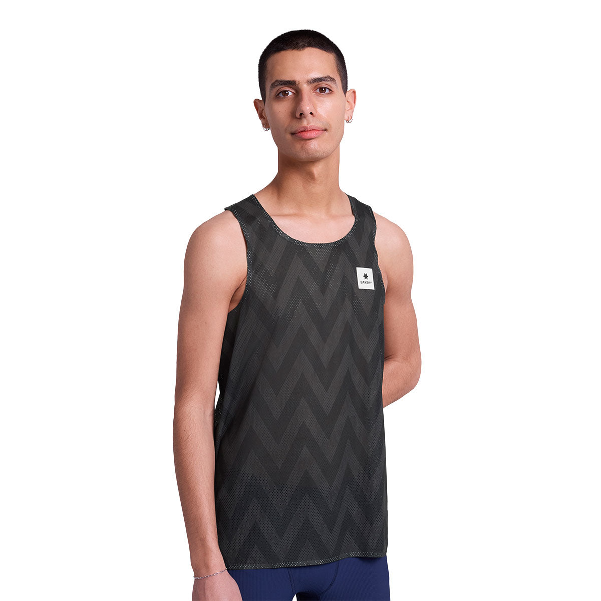 Saysky Zig Zag Flow Air Singlet i sort med zigzag mønster