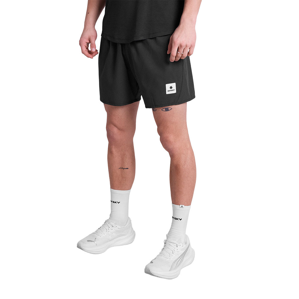 Saysky Zig Zag Pace Shorts 5'' i sort med logo
