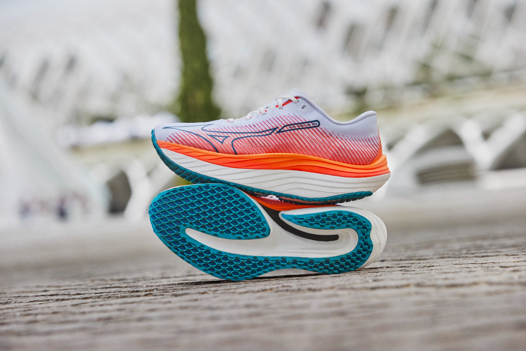 Mizuno Wave Rebellion Pro Herre