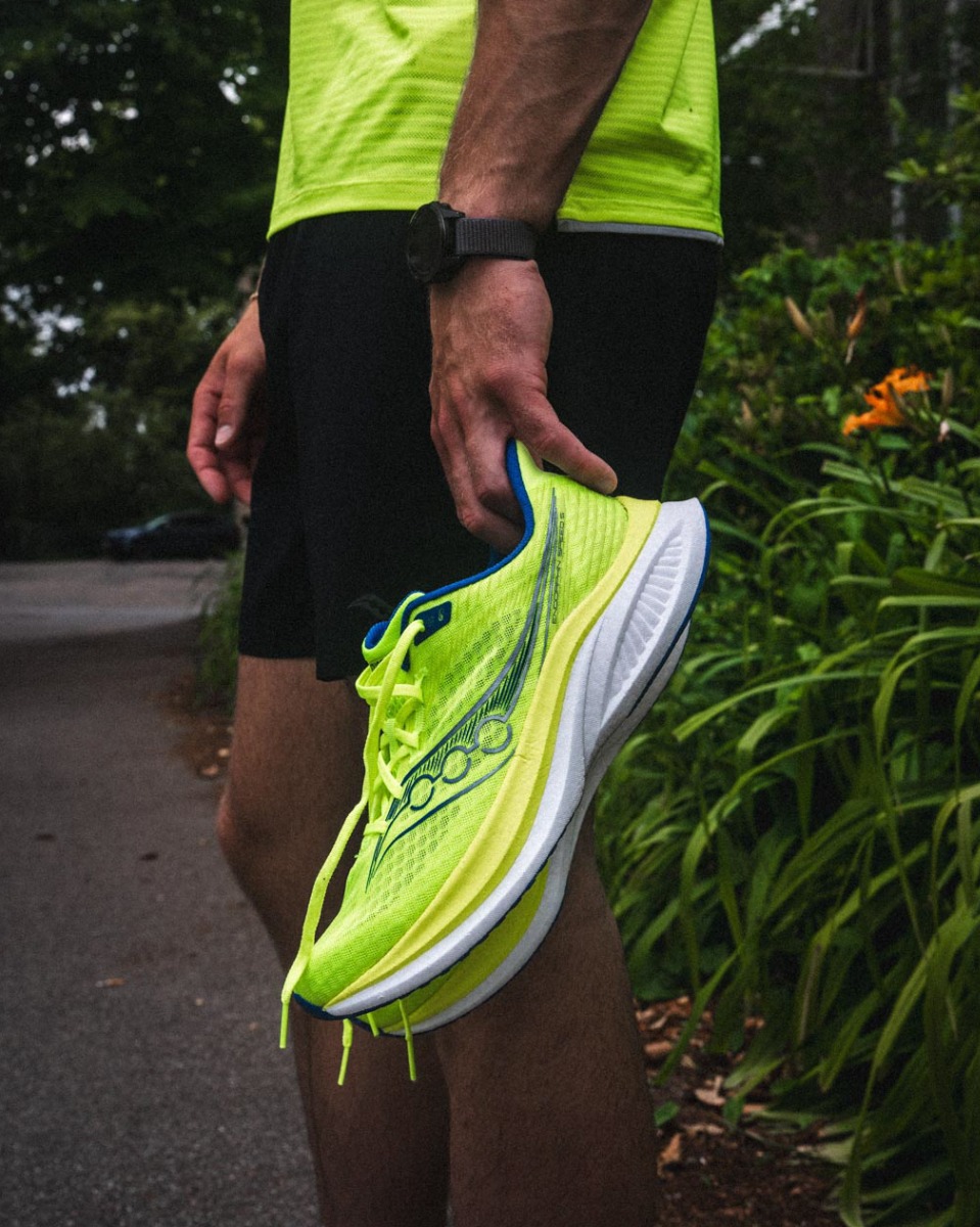 MSH04704-Saucony-AW25