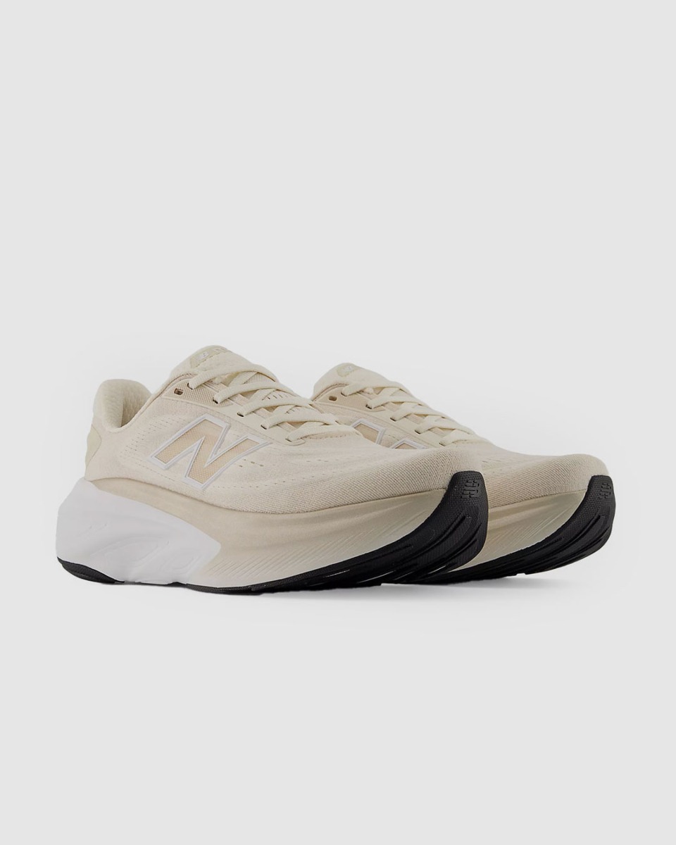 New-Balance-More-v6-landingsside-1